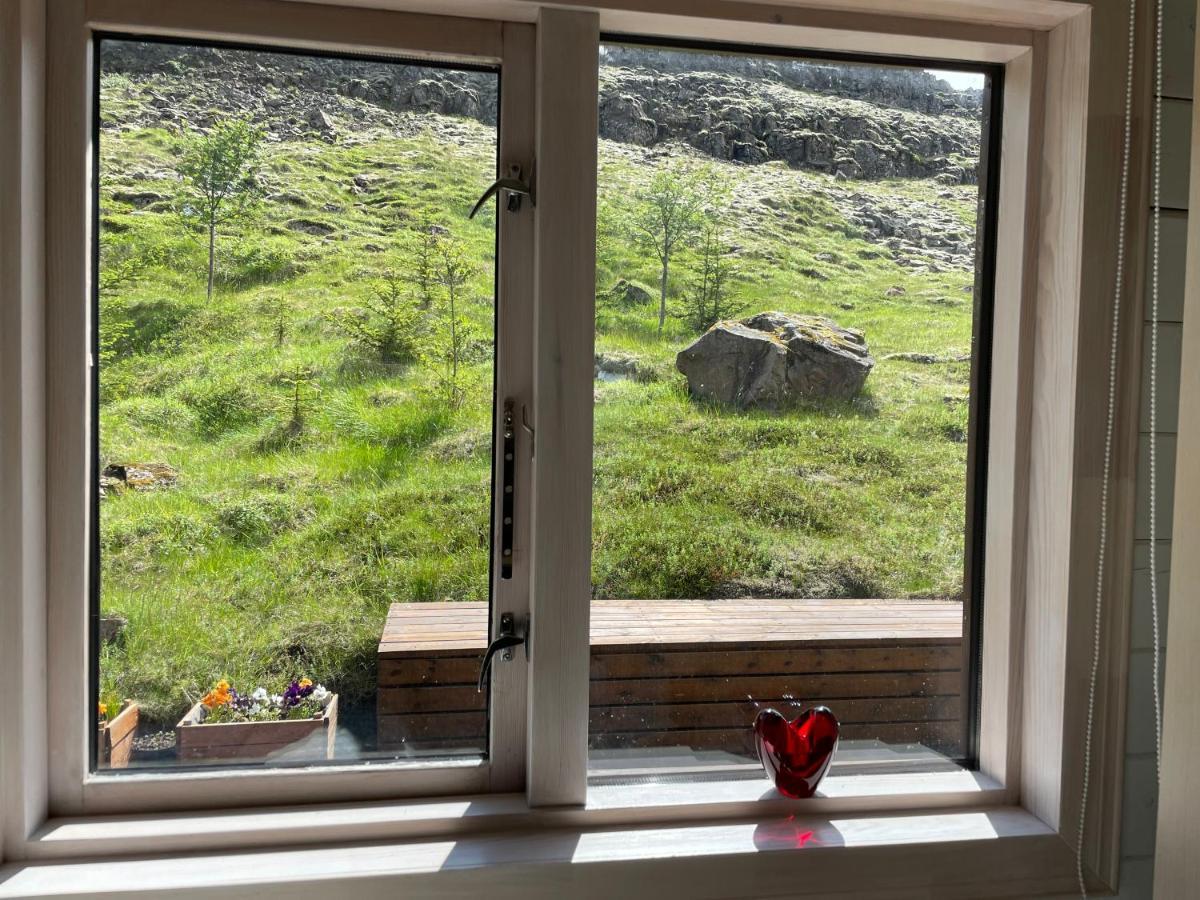 Icelandic Lake House Akranes Bagian luar foto