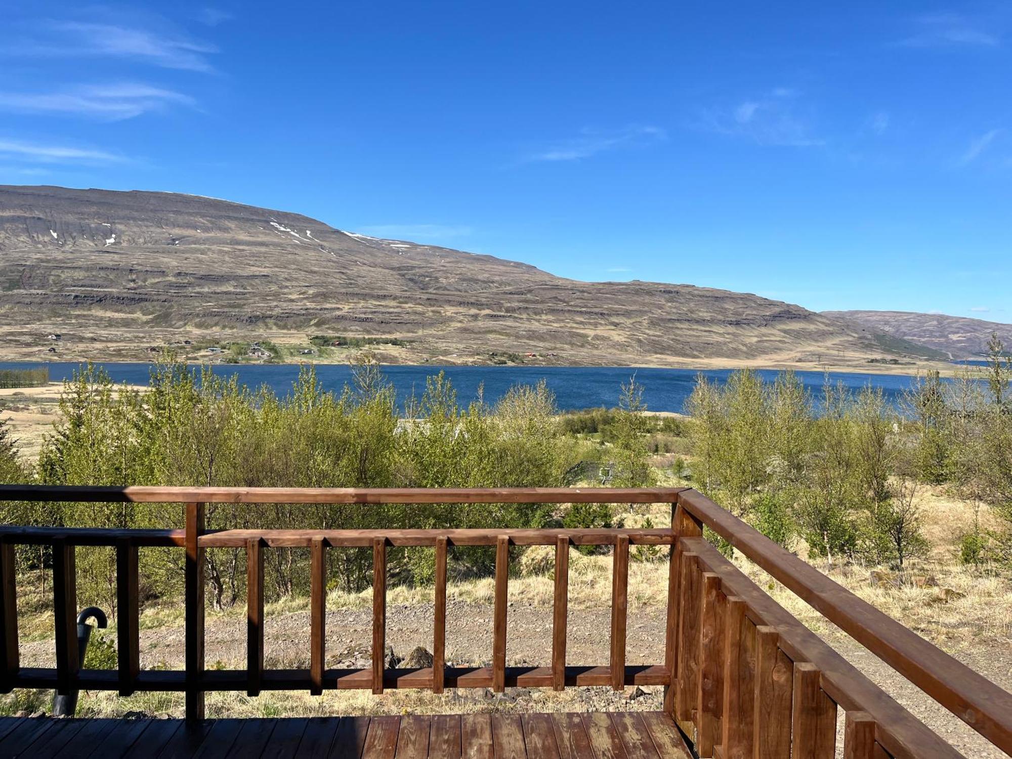 Icelandic Lake House Akranes Bagian luar foto